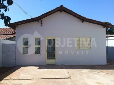 Casa com 3 Quartos à venda, 112m² no Granada, Uberlândia