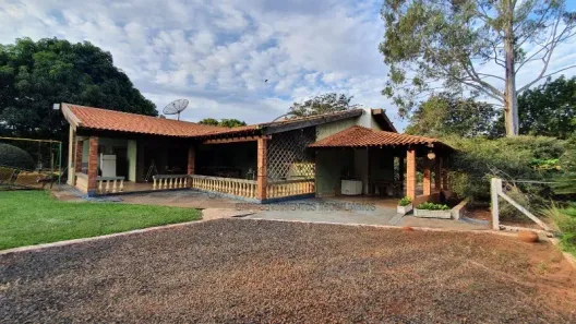 Fazenda/Sítio com 3 Quartos à venda, 300m² no Loteamento Auferville, São José do Rio Preto