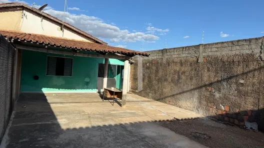 Casa com 2 Quartos à venda, 160m² no Jardim Mont Serrat, Aparecida de Goiânia