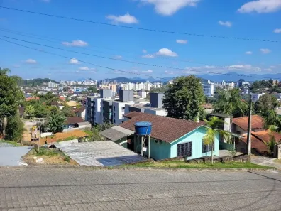Casa com 3 Quartos à venda, 125m² no Saguaçu, Joinville