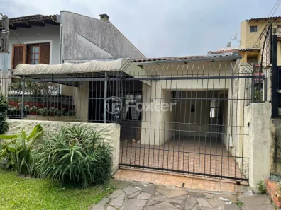 Casa com 2 Quartos à venda, 108m² no Camaquã, Porto Alegre