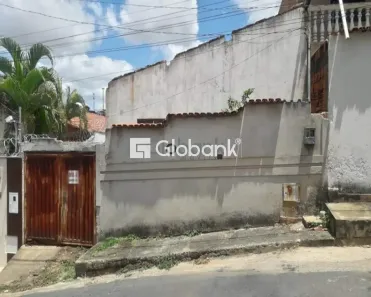Lote/Terreno à venda, 600m² no Vila Guilhermina, Montes Claros