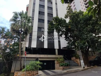 Apartamento com 4 Quartos para alugar, 230m² no Savassi, Belo Horizonte