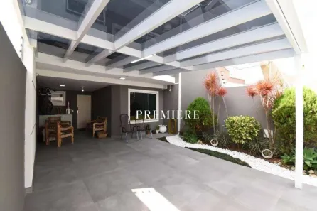 Casa com 3 Quartos para alugar, 170m² no Santa Felicidade, Curitiba