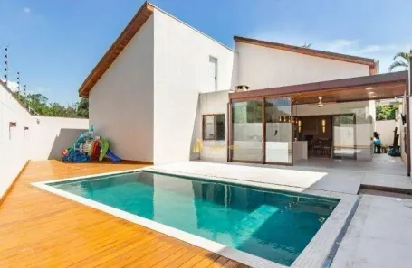 Casa de Condomínio com 4 Quartos à venda, 256m² no Parque dos Príncipes, São Paulo
