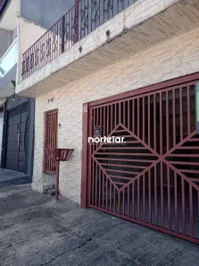 Sobrado com 2 Quartos à venda, 203m² no Parque das Nações, Santo André