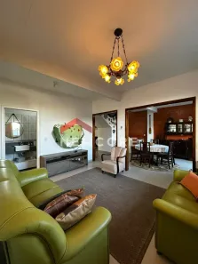 Sobrado com 5 Quartos à venda, 163m² no Meia Praia, Navegantes