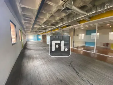 Sala Comercial para alugar, 390m² no Chácara Santo Antônio (Zona Sul), São Paulo