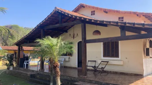 Fazenda/Sítio com 2 Quartos à venda, 4000m² no Papucaia, Cachoeiras de Macacu