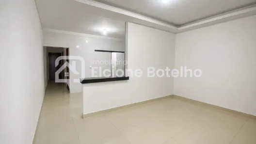 Casa com 2 Quartos à venda, 67m² no Jardim Brasília, Uberlândia