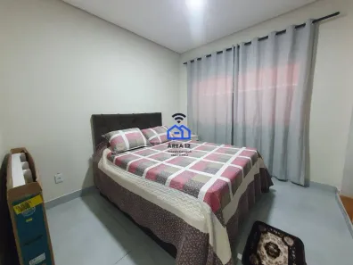 Sobrado com 7 Quartos à venda, 264m² no Parque Balneário Poiares, Caraguatatuba