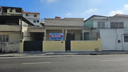 Imóvel Comercial com 5 Quartos para alugar, 351m² no Centro, São Gonçalo