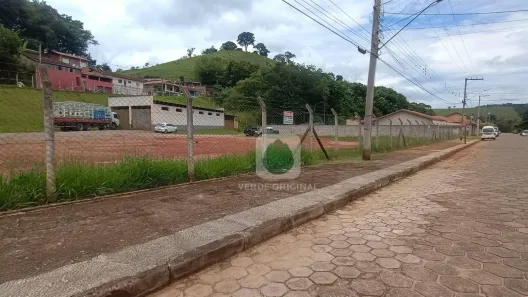 Lote/Terreno à venda, 300m² no Centro, São Bento do Sapucaí