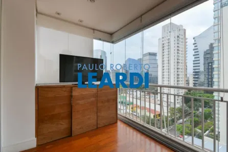 Apartamento com 3 Quartos à venda, 100m² no Itaim Bibi, São Paulo