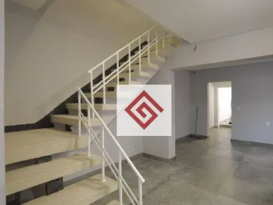 Sobrado com 2 Quartos à venda, 225m² no Jardim Bela Vista, Santo André