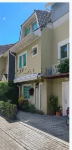 Sobrado com 3 Quartos à venda, 134m² no São Lourenço, Curitiba