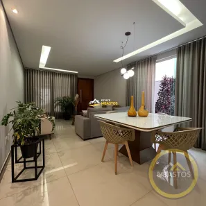 Casa com 3 Quartos à venda, 200m² no Cabral, Contagem