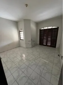 Sobrado com 3 Quartos para alugar, 90m² no Jardim Ismênia, São José dos Campos