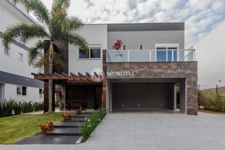 Casa com 4 Quartos à venda, 380m² no Ariribá, Balneário Camboriú