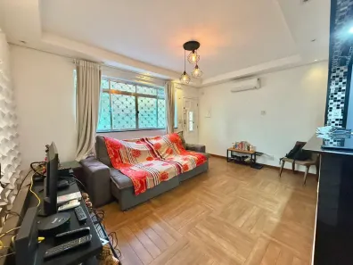 Casa com 2 Quartos à venda, 78m² no Boqueirão, Santos
