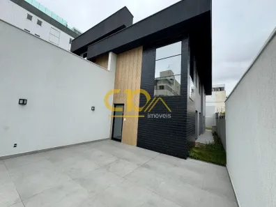 Casa com 3 Quartos à venda, 220m² no Fernão Dias, Belo Horizonte
