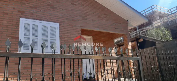Casa com 2 Quartos à venda, 100m² no Jardim dos Ipes, Gramado