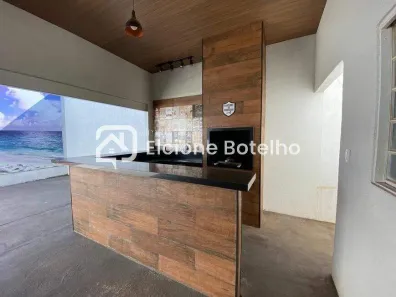 Casa com 3 Quartos para alugar, 191m² no Jardim Europa, Uberlândia