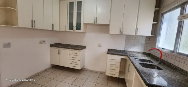 Casa com 3 Quartos para alugar, 187m² no Tamboré, Santana de Parnaíba