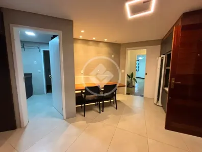 Apartamento com 3 Quartos à venda, 170m² no Centro, Florianópolis