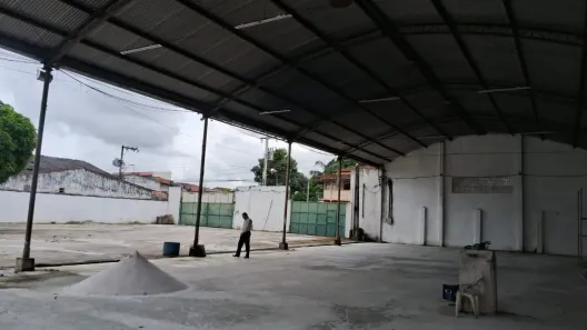 Galpão/Depósito/Armazém à venda, 1400m² no Guanabara, Ananindeua
