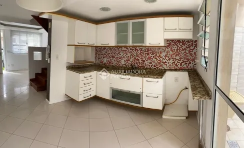 Casa de Condomínio com 2 Quartos à venda, 68m² no Sarandi, Porto Alegre