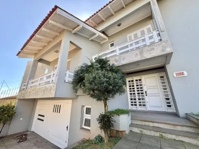 Sobrado com 4 Quartos para alugar, 464m² no Igara, Canoas