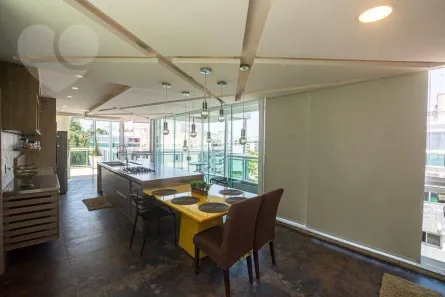 Cobertura com 4 Quartos à venda, 230m² no Camboinhas, Niterói