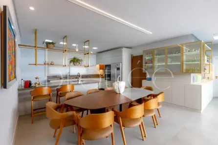 Casa de Condomínio com 4 Quartos para alugar, 260m² no Santa Regina, Camboriú