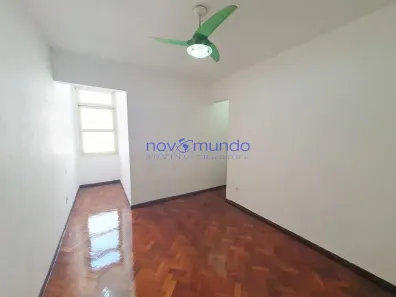 Apartamento com 2 Quartos para alugar, 58m² no Catete, Rio de Janeiro