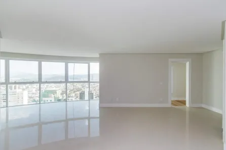 Apartamento com 3 Quartos à venda, 139m² no Centro, Balneário Camboriú