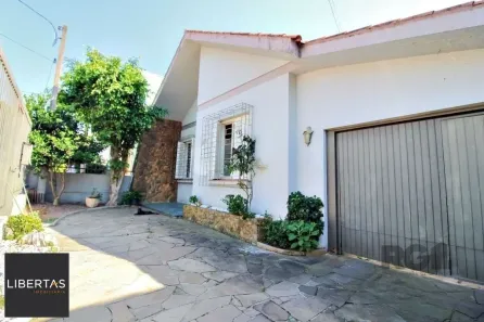 Casa com 4 Quartos à venda, 161m² no Glória, Porto Alegre