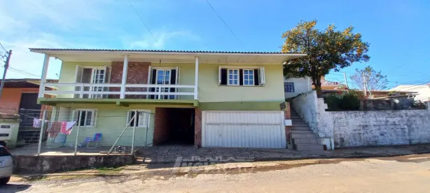 Casa com 3 Quartos para alugar, 124m² no Bela Vista, Caxias do Sul