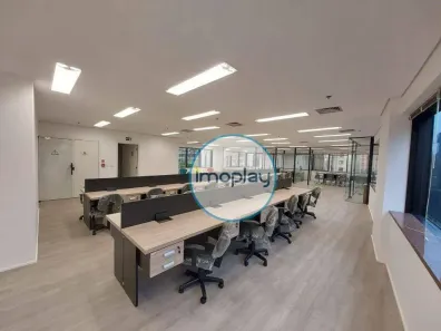 Sala Comercial para alugar, 240m² no Cidade Monções, São Paulo