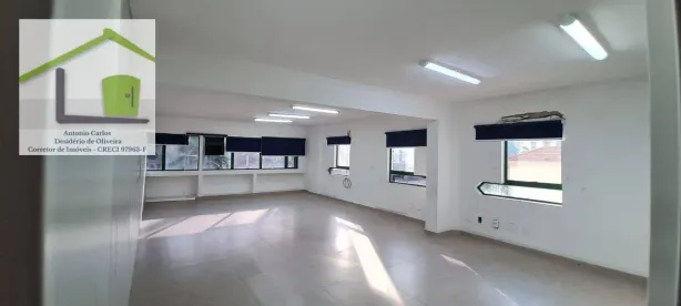 Sala Comercial para alugar, 50m² no Gonzaga, Santos