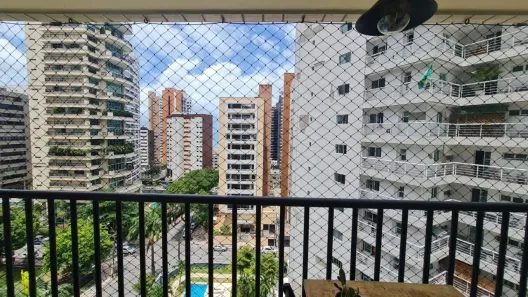 Apartamento com 2 Quartos à venda, 70m² no Meireles, Fortaleza