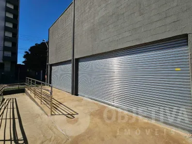 Ponto Comercial para alugar, 67m² no Cidade Jardim, Uberlândia