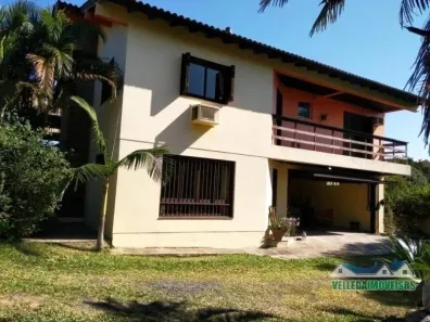 Fazenda/Sítio com 4 Quartos à venda, 1030m² no Área Rural de Águas Claras, Viamão