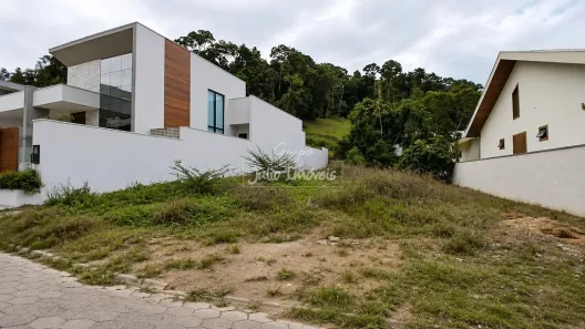 Lote/Terreno à venda, 680m² no Centro I, Brusque