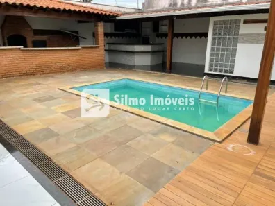 Sobrado com 3 Quartos à venda, 401m² no Jardim Karaíba, Uberlândia