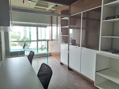 Sala Comercial à venda, 41m² no Cristal, Porto Alegre