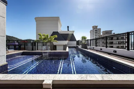 Apartamento com 2 Quartos para alugar, 80m² no Fazenda, Itajaí