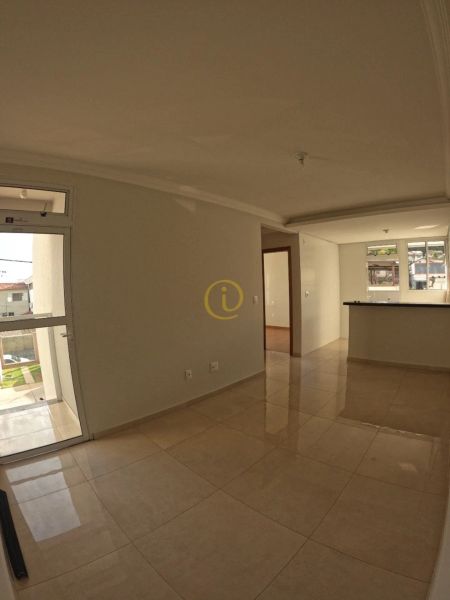 Apartamento com 2 quartos — Santa Terezinha, Belo Horizonte