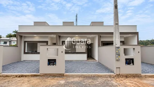 Casa com 2 Quartos à venda, 65m² no Caixa D Água, Guaramirim