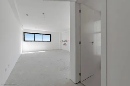 Sala Comercial à venda, 40m² no Bacacheri, Curitiba